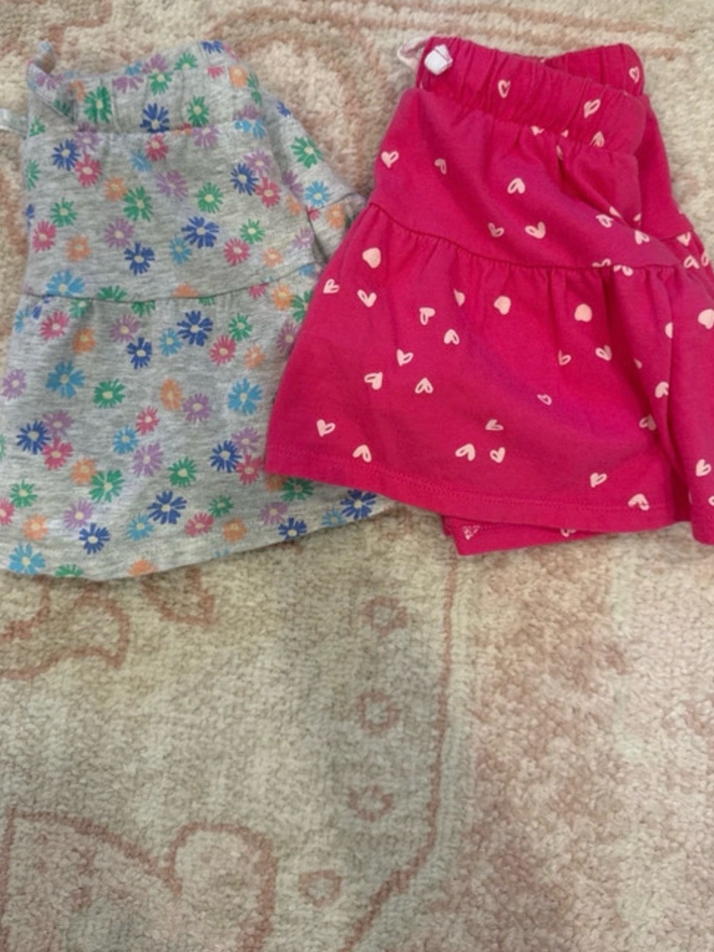 Girls Tiered Skort Set with Pink Heart Print and Floral Gray Skort